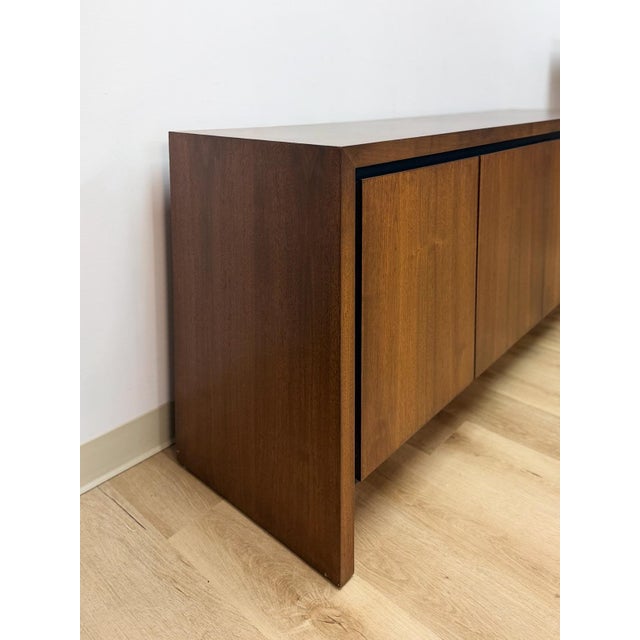 Wood Dillingham MCM Credenza Vintage Long Sideboard Buffet Tv Stand Media Console For Sale - Image 7 of 15