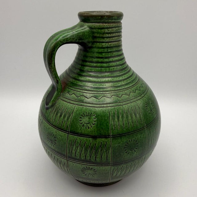 Green Ceramic Vase with Sgraffito Decor by Wilhelm Kagel, 1960s For Sale - Image 4 of 10