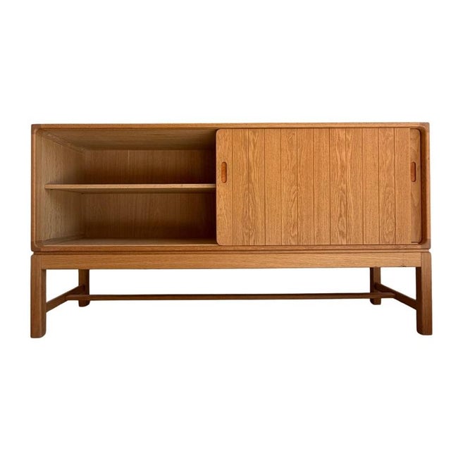 KP Møbler Oak Sideboard by Kurt Østervig for KP Møbler, Denmark, 1970s For Sale - Image 4 of 8