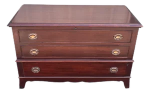 Lane Single Drawer Mahogany Cedar Lined Blanket Chest