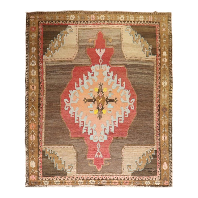 Kars Vintage Room Size Rug - 9'3" x 11'8" For Sale