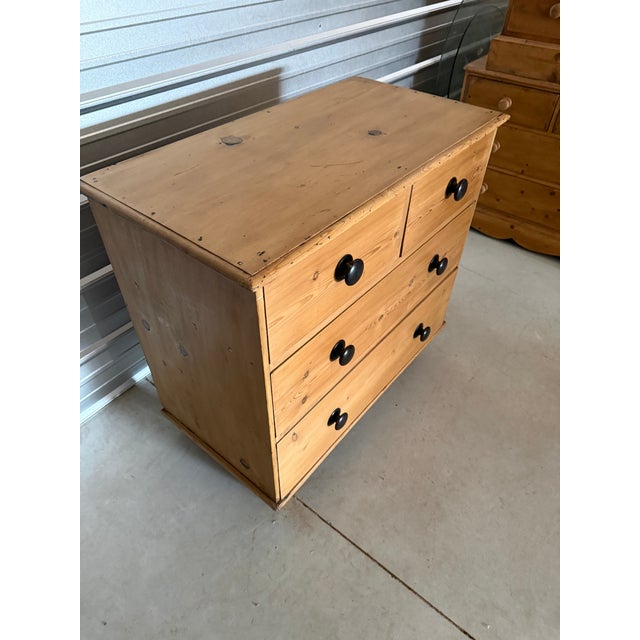 Late 19th Century Antique Pine Two Over Two Drawers - Chest of Drawers From England For Sale - Image 5 of 18