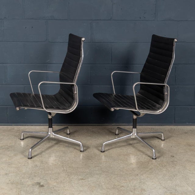 Vitra 20th Century EA117 Chairs in Black Leather by Charles & Ray Eames for Vitra, 1950s, Set of 2 For Sale - Image 4 of 18