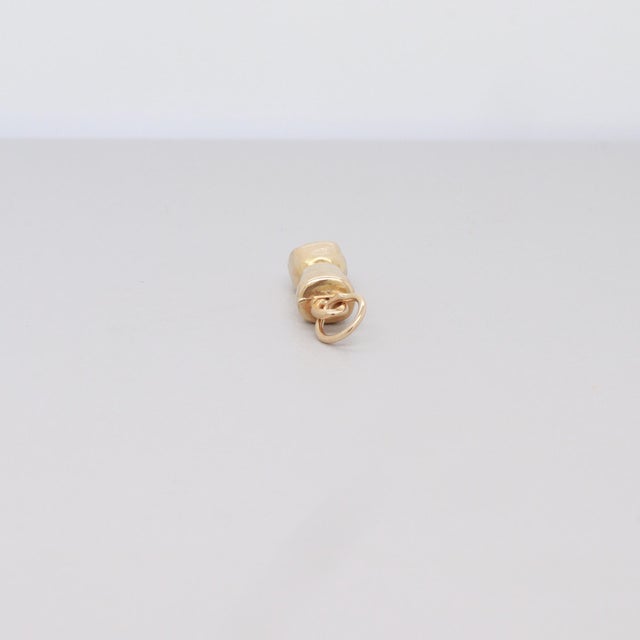 Vintage 14k Gold Fig Sign / Mano Figa Pendant or Charm for a Bracelet For Sale - Image 11 of 16