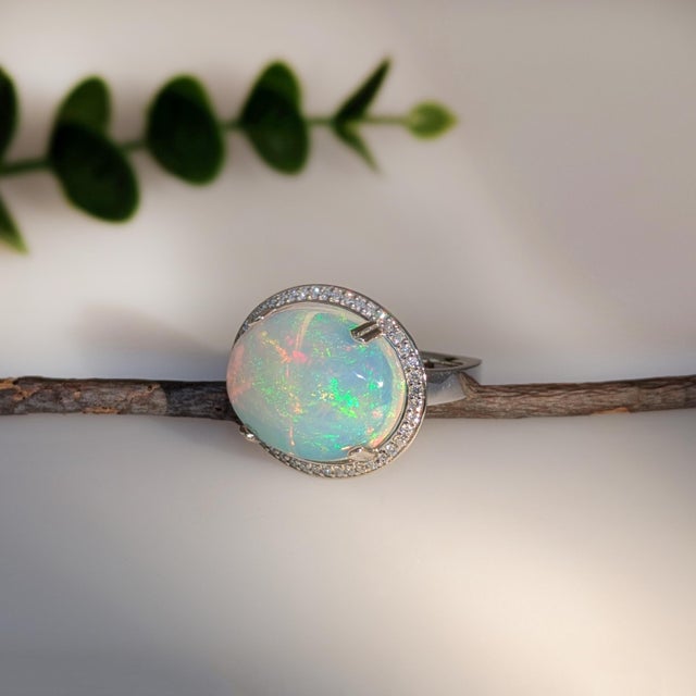 9.4 Carat Statement Opal Ring With Natural Diamond Halo in 14k Gold | Ov 20x15mm, Size 6.75 For Sale - Image 4 of 6