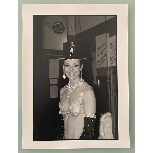 Catherine Webb Françoise Séni Behind the scenes at the Folies Bergère, 1986 At 21, Catherine Webb joined the Folies...