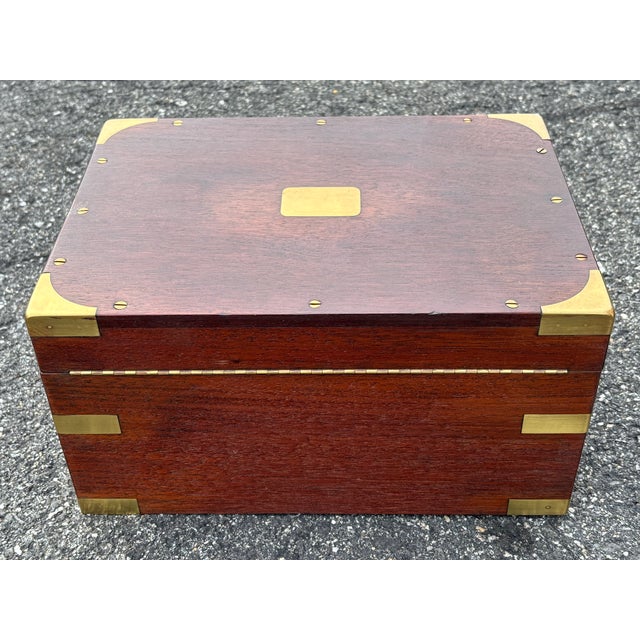 Late 19th Century Late 19th C. Mahogany & Brass Bound / Screw Humidor - Large Size, Beautiful Detailing For Sale - Image 5 of 10