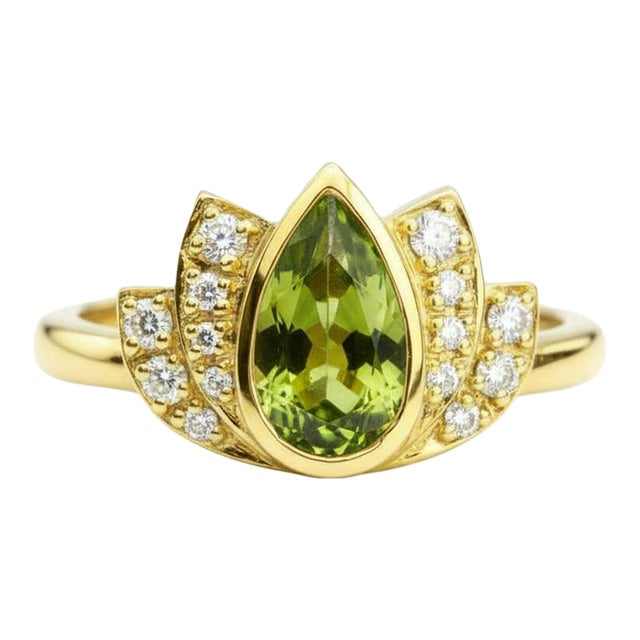 Lotus Gold Ring With Peridot Silver, Gold, Size 6 For Sale
