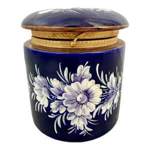 Vintage Keramos Italian Capodimonte Style Cobalt Blue Porcelain Dresser Vanity Jar With Purple & White Enameled Flowers & a Gilt Hinged Lid