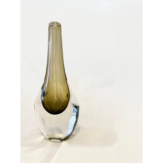Tear drop design by Swedish designer Nils Landberg. Elegant Swedish handmade Sommerso smoked glass vase. Earthy smoked...