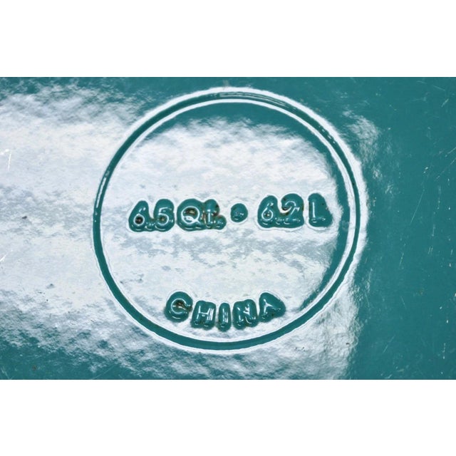 Mid Century Modern Style Green Cast Iron Dutch Oven 6.5 Qt 6.2 L Pot With Lid For Sale - Image 10 of 11