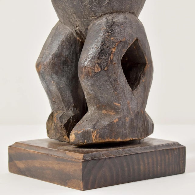Early 20th Century Yaka Janus Wood Figure For Sale - Image 10 of 11