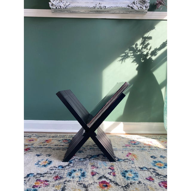 Mid-Century Modern Late 20th Century Mid-Century Modern Black Acrylic Foldable Magazine Rack For Sale - Image 3 of 12