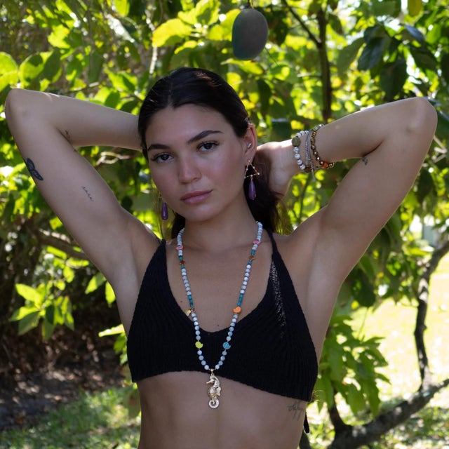 Summer Magic Seahorse & Shell Beaded Necklace For Sale - Image 9 of 11