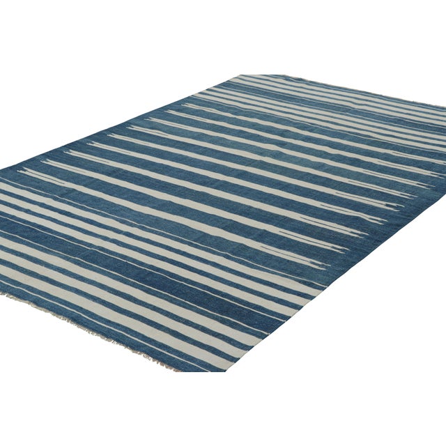 Rug & Kilim Rug & Kilim’s Contemporary Dhurrie Rug With Blue and Off-White Geometric Stripes For Sale - Image 4 of 7