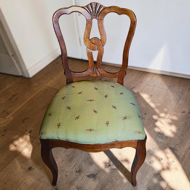 Brown 1970s Vintage Italian Chippendale Walnut Dining Chairs With Bee Silk Upholstery - Set of 5 For Sale - Image 8 of 11