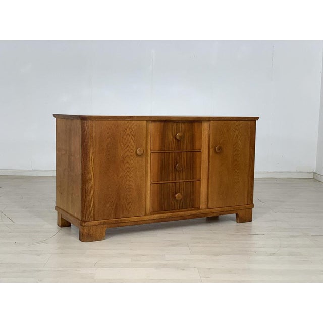 A very nice vintage chest of drawers. • German design • 60s • good condition Dimensions: Height: 63 cm Width: 113 cm...