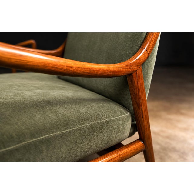 Mid-Century Modern Pair of Sculptural Armchairs by Giuseppe Scapinelli in Caviúna Wood & Mohair, Brazil, 1950s For Sale - Image 3 of 15