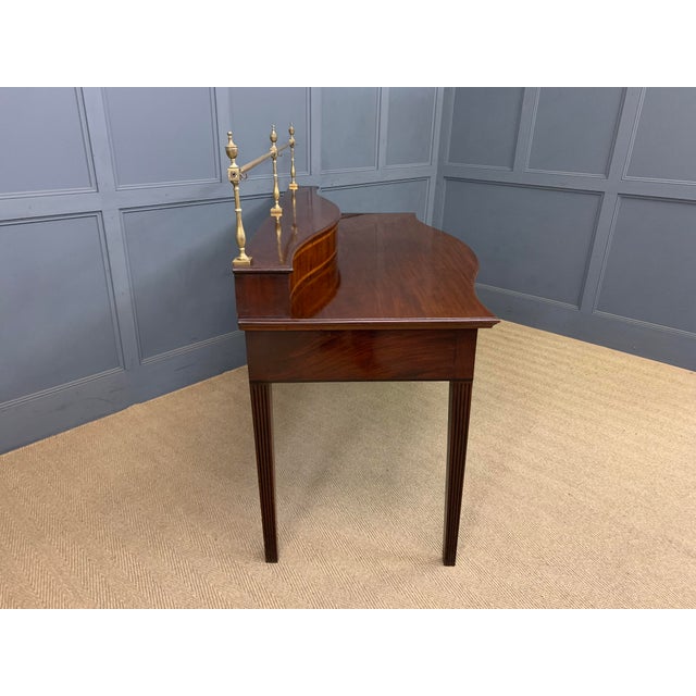 George III Serpentine Mahogany Serving Table, 1790 For Sale - Image 18 of 18