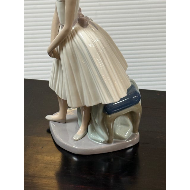 Realism Francisco Catalá for Lladró Ballet Pose Porcelain Figurine, Signed For Sale - Image 3 of 12