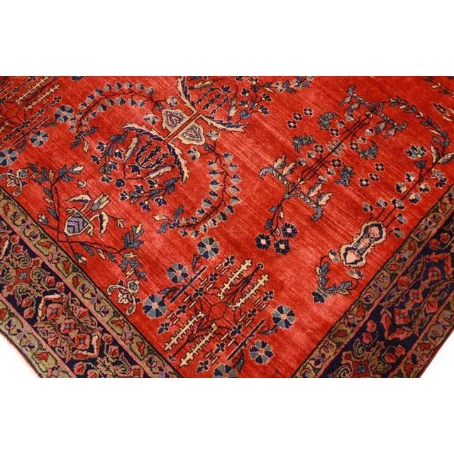 Middle Eastern Hand-Knotted Sarough Floral Pattern Rug For Sale - Image 6 of 11