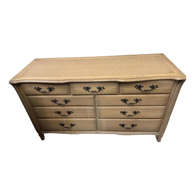 Vintage French Provincial 7 - Drawer Dresser- Part of a Matching Bedroom Set For Sale