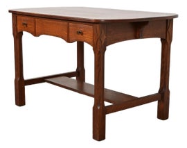 Example of Charles Limbert Tables