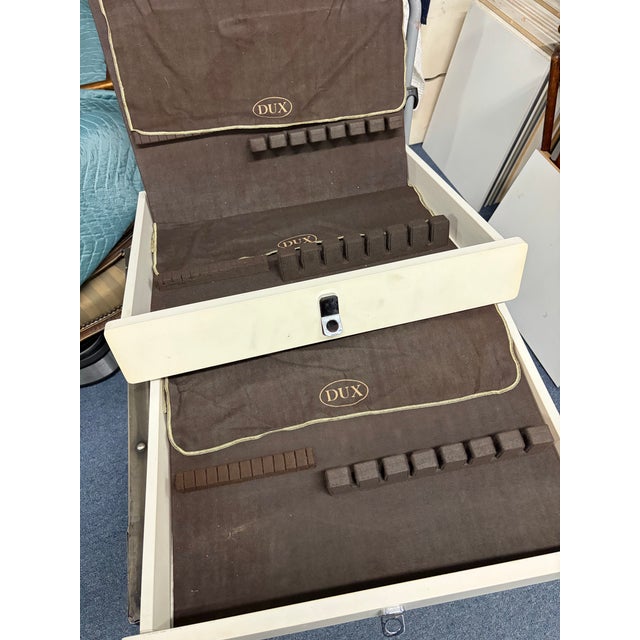 1990s Dux - 7-Piece Mid -Century Modern -Modular Display Wall Unit For Sale In Tampa - Image 6 of 6