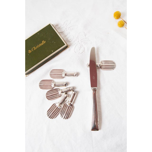 Strié Racket Knife Holders in Case from Christofle, Set of 6, 1950s For Sale - Image 6 of 8