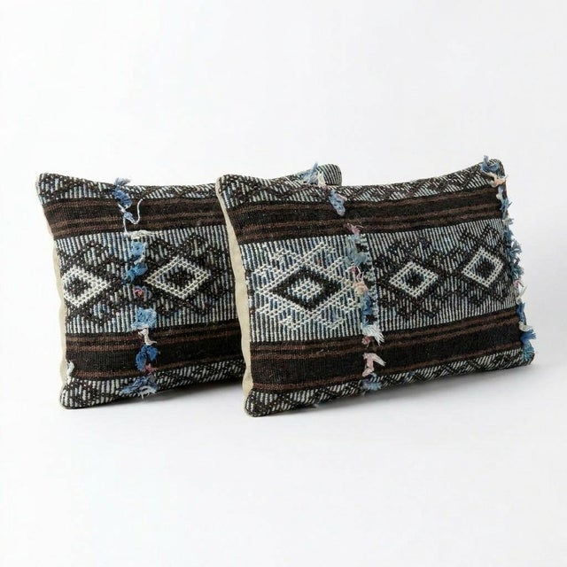 Mid-Century Modern Turkish Kilim Lumbar Pillow Cover 13'' X 20'' - Set of Two For Sale - Image 3 of 4