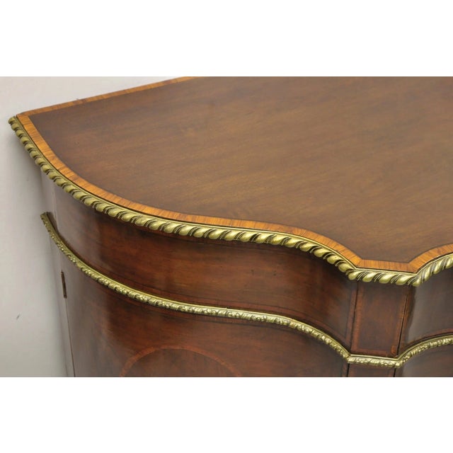 Antique French Louis XVI Style Mahogany Bow Front Bombe Buffet Commode Chest For Sale In Philadelphia - Image 6 of 12