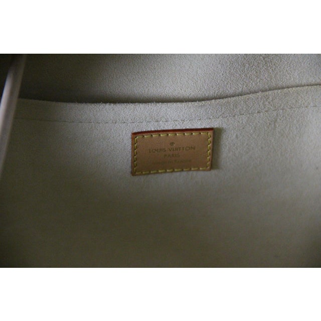 Monogram Canvas Briefcase from Louis Vuitton, 2019 For Sale - Image 16 of 18