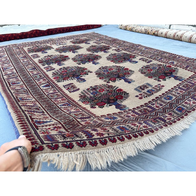 Pictorial Ivory Vase Design Hand-Knotted Wool Rug - 7'1" X 9'2" For Sale - Image 4 of 14