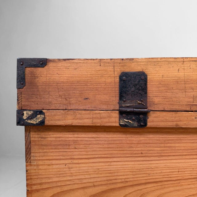 Antique Japanese Nagamochi Tansu Storage Chest, 1880s For Sale - Image 18 of 18