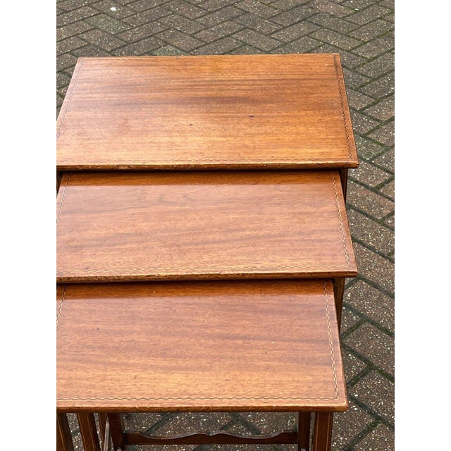 Edwardian Inlaid Mahogany Nesting Tables, Set of 3 For Sale - Image 4 of 10