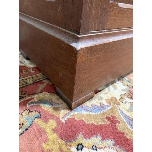 Artist: None Period: 20th century Style: Louis Philippe, Charles 10th Condition: Perfect condition Material: Solid wood...