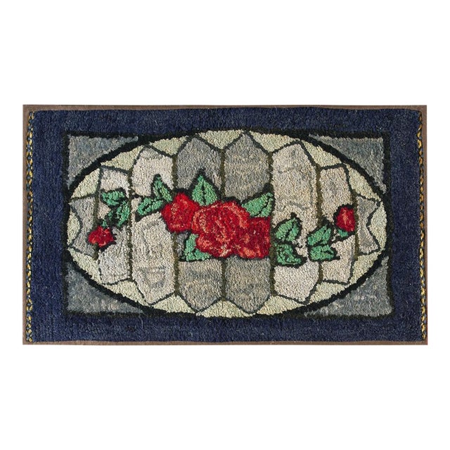 1890s Gray Blue Medallion Folk Art Antique American Hooked Woven Wool Small Rug For Sale