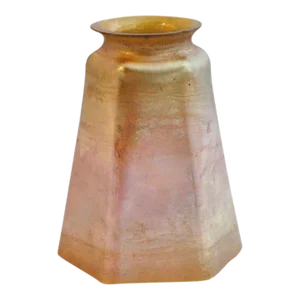 American Tiffany Studios Gold Favrile Glass Lamp Shade