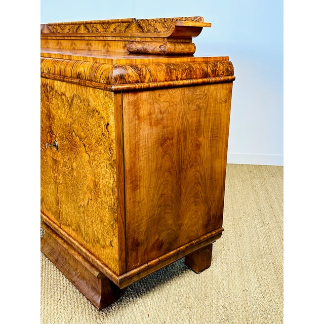 French Art Deco Burr Walnut Sideboard by Jules Leleu, 1930 For Sale - Image 10 of 18
