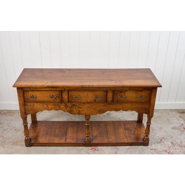 19th Century English Oak Dresser Base/Console With Scalloped Apron For Sale In Charleston - Image 6 of 11