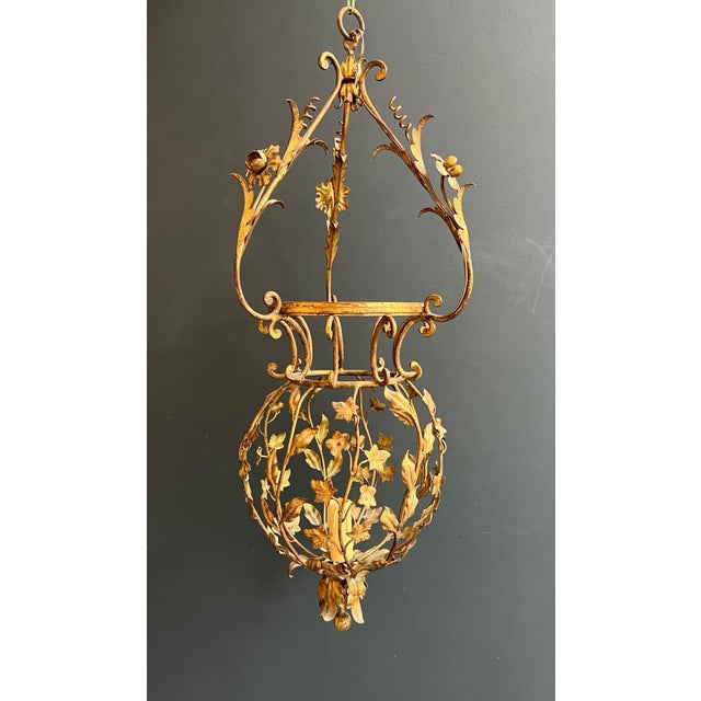 1940s Large gilded metal lantern with foliage decorations by Signe Palladio for Maison Baguès For Sale - Image 12 of 12