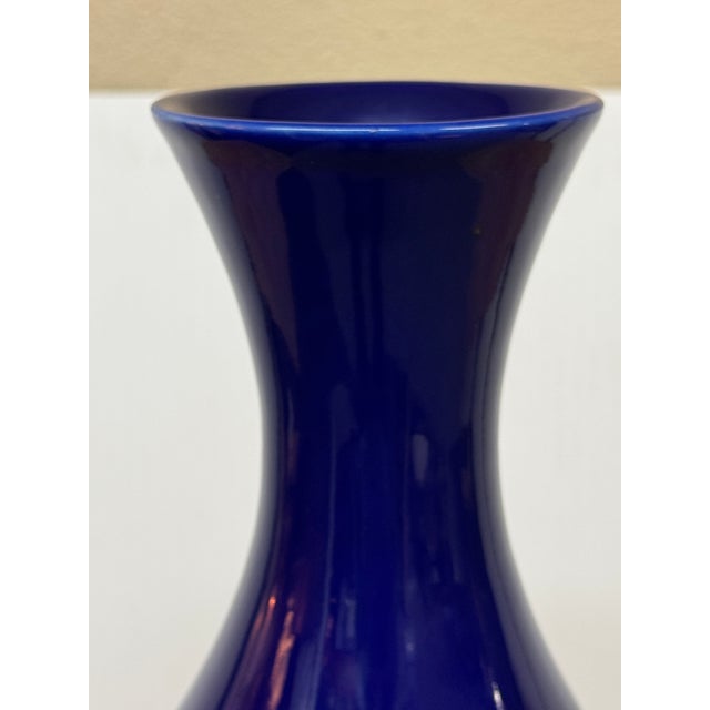 Martino Interiors Pipa Form Glazed Ceramic Vase For Sale In San Francisco - Image 6 of 12