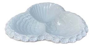 Italian Off-White Ceramic Scalloped Shell Motif Divided Serving Bowl