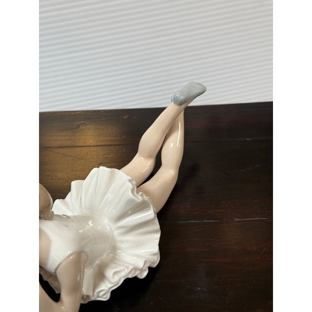 Realism Nao for Lladró Pensive Ballet Porcelain Figurine, Signed For Sale - Image 3 of 12