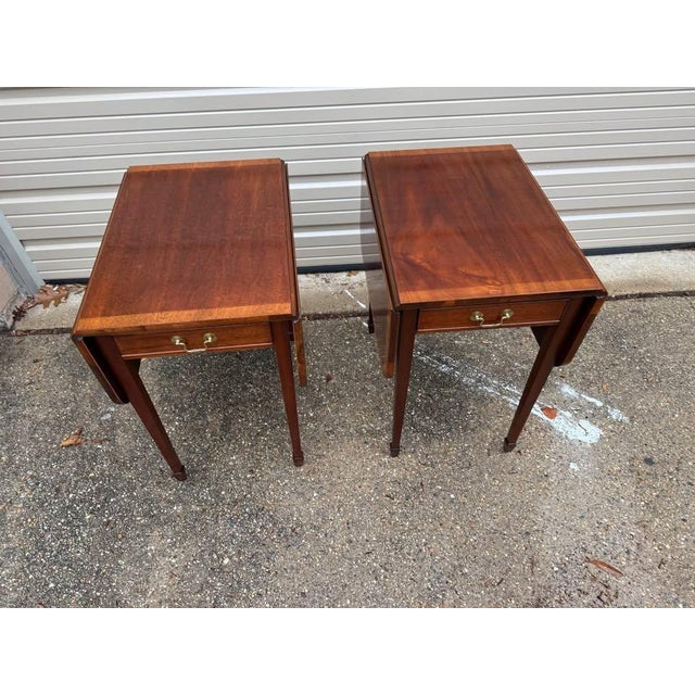 Vintage Pair of Federal Style Banded Mahogany Drop-Leaf Pembroke Side Tables. For Sale In Washington DC - Image 6 of 10