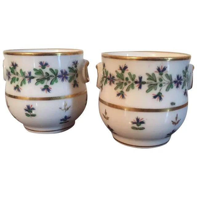 18th Century Paris Porcelain Pot de Creme Vase - A Pair For Sale - Image 10 of 10