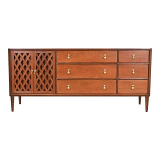 John Stuart Mid-Century Modern Walnut Triple Dresser or Credenza, Newly Refinished For Sale