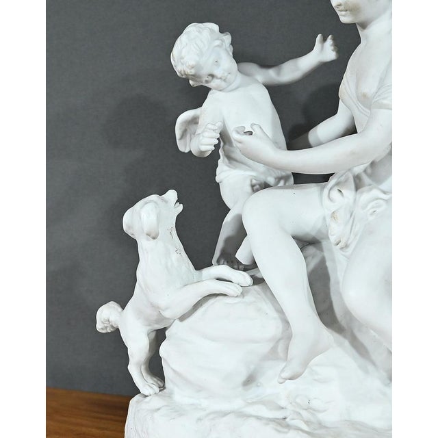 White Bisque Sculpture of Venus and Amor, Late 19th Century For Sale - Image 8 of 18