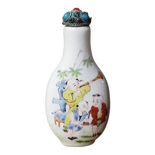 Early 20th Century Chinese Famille Rose Porcelain Five Boys Motif Snuff Bottle For Sale