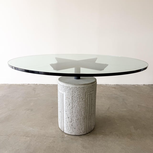 Giovanni Offredi Vintage 1970s Attributed to Giovanni Offredi for Saporiti Italia Concrete and Glass Dining Table Unmarked For Sale - Image 4 of 13